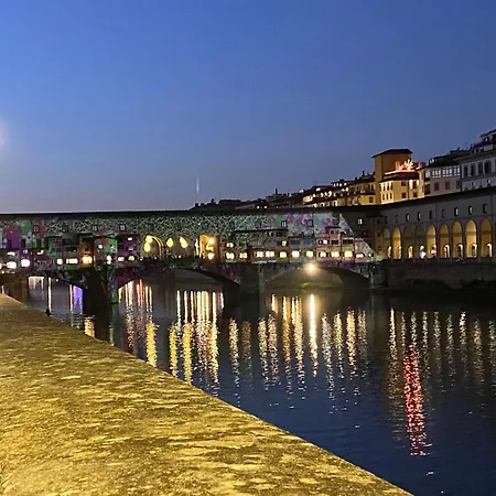 Un Bacio A Apartament *