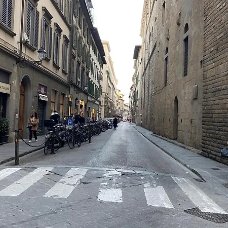 Un Bacio A Florencja
