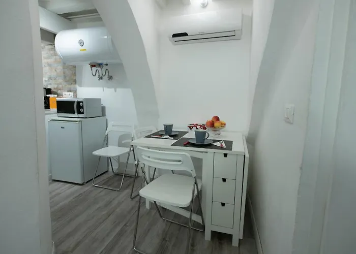 아파트 Un Bacio A